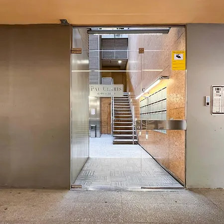 Unique Pau Claris Con Piscina Barcelona