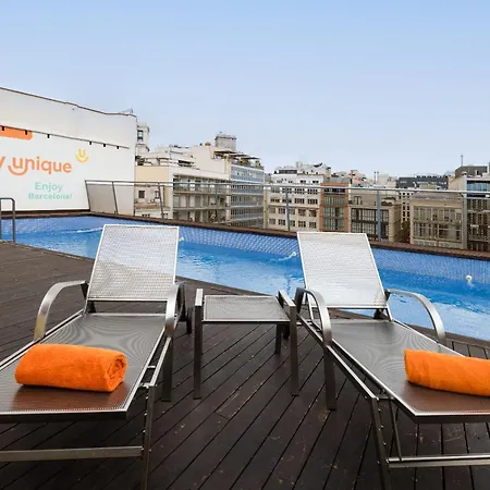 Unique Pau Claris Con Piscina شقة *